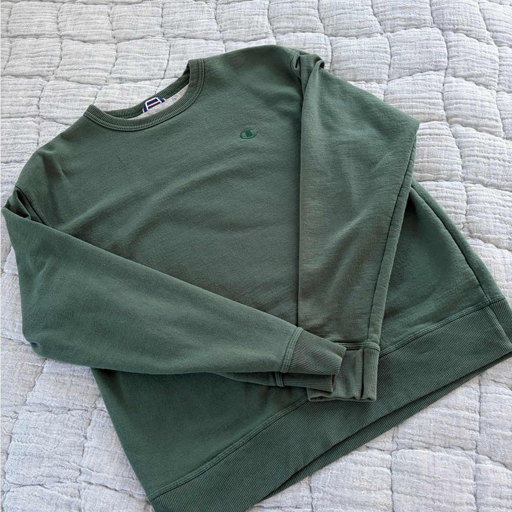 Champion Men's Green Crewneck Sweater